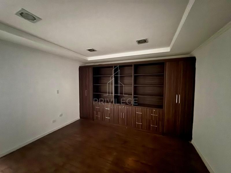 SALA COMERCIAL AO LADO DO SHOPPING 6
