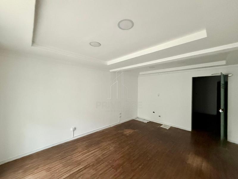 SALA COMERCIAL AO LADO DO SHOPPING 2