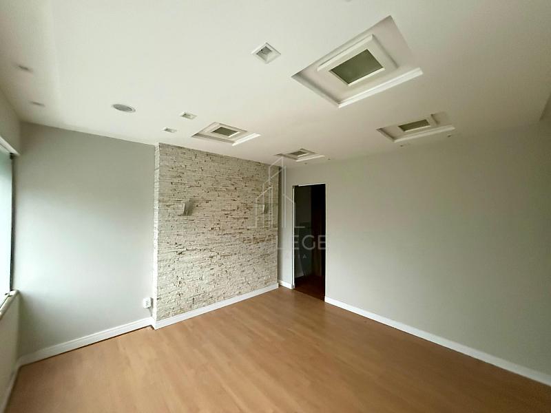 SALA COMERCIAL AO LADO DO SHOPPING 4