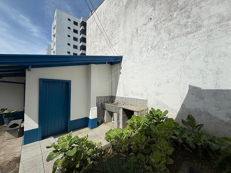 CASA NO BAIRRO FAZENDA 28