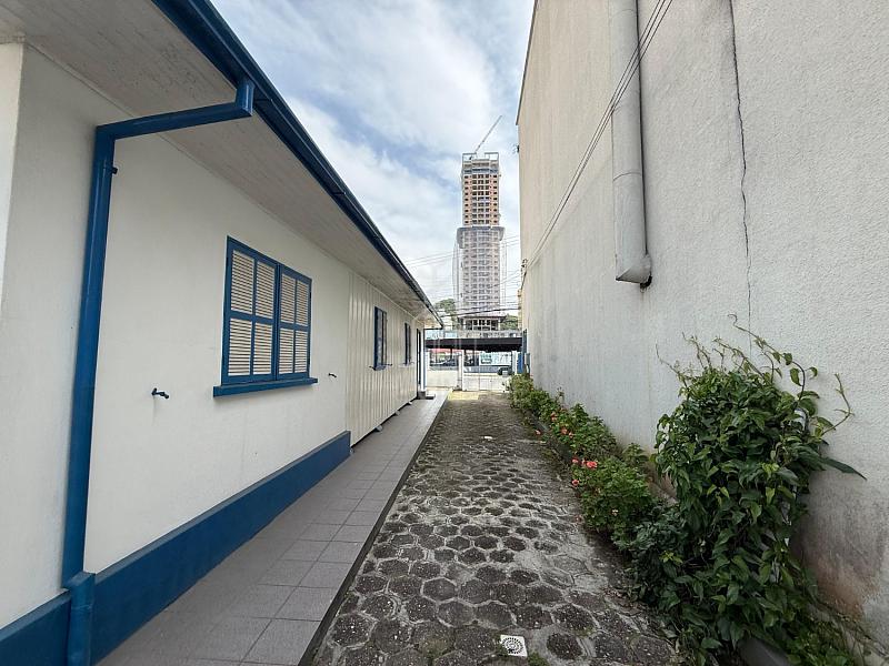 CASA NO BAIRRO FAZENDA 29