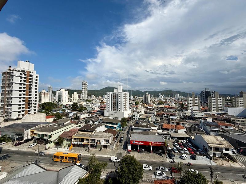 Loca��o no bairro S�o Jo�o de Itaja� no Costa Esmeralda 10