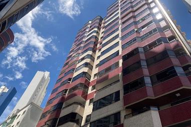 Apartamento Quadra Mar