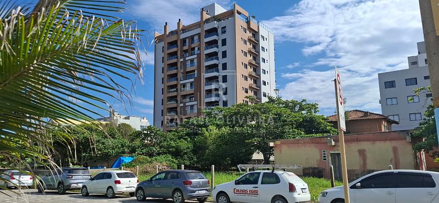 Apartamento em Navegantes com 3 quartos sendo 1 suíte, 2 vagas, bairro Gravatá — foto 2