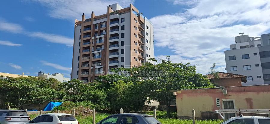 Apartamento em Navegantes com 3 quartos sendo 1 suíte, 2 vagas, bairro Gravatá — foto 4