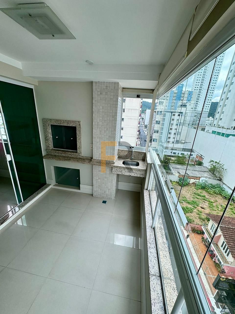 Apartamento de 3 quartos, 162m² no bairro Centro, em Balneário Camboriú | Eu Corretor