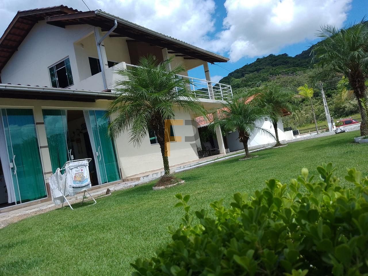 Chácara de 4 quartos, 180m² no bairro Escalvados, em Navegantes | Eu Corretor