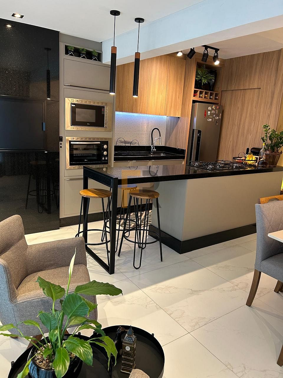 Apartamento Finamente Mobiliado Proximo Vila Germânica — foto 2