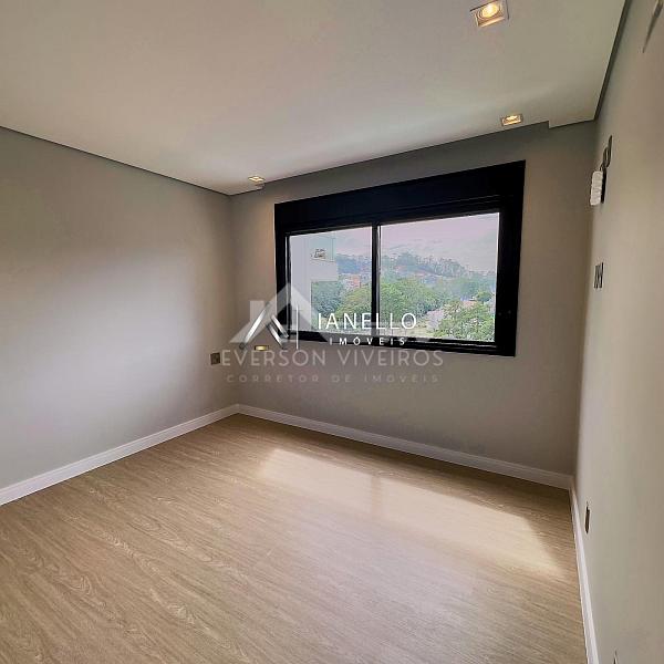 Casa Reformada com Vista para o Lago e Elevador no Condomínio Swiss Park — Lazer e Sofisticação — foto 23