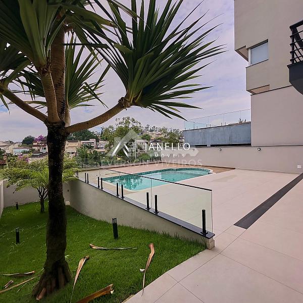 Casa Reformada com Vista para o Lago e Elevador no Condomínio Swiss Park — Lazer e Sofisticação — foto 14