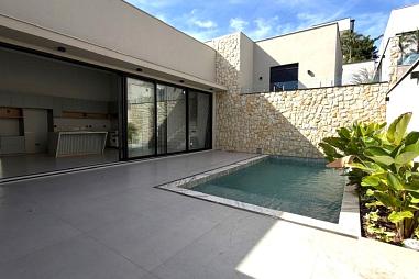 Casa em Condomínio com 4 quartos à venda, 240m², 6 banheiros, 4 garagens - Condomínio Morada do Engenho - Piracicaba
