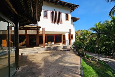 Sobrado à venda no Aldeia do Vale | Goiânia | 502 m² | 3 suítes | Vista definitiva para o lago | Localização central