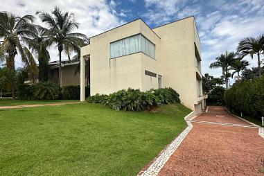 Sobrado à venda no Aldeia do Vale | 7 suítes | Lazer completo | Projeto versátil