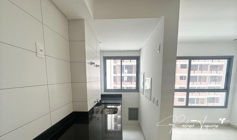 Muy Bueno | Jardim América | 75 m² | 3 quartos (1 suíte) | 2 vagas | Varanda gourmet — foto 4