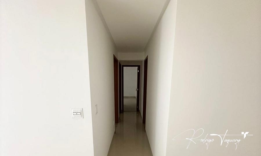 Muy Bueno | Jardim América | 75 m² | 3 quartos (1 suíte) | 2 vagas | Varanda gourmet — foto 5