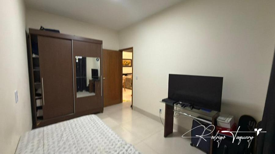 Residencial Marília | Senador Canedo | 360 m² lote | 150 m² construídos | 3 quartos (1 suíte) | 4 vagas — foto 3