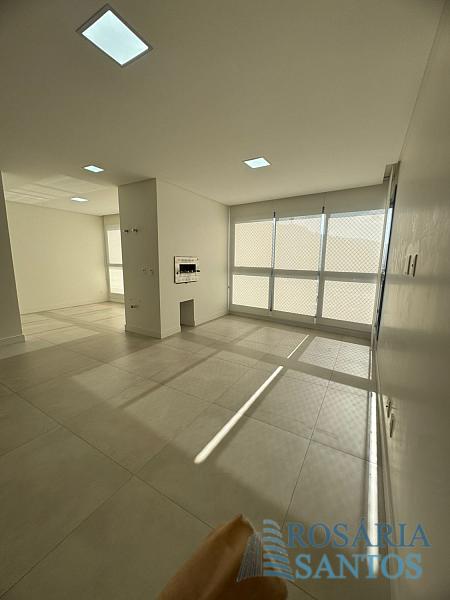 Aconchegante Apartamento com 122m² tendo 03 Suítes 02 Vagas de Garagem Área de Lazer Completa no Home Square Residence — foto 4