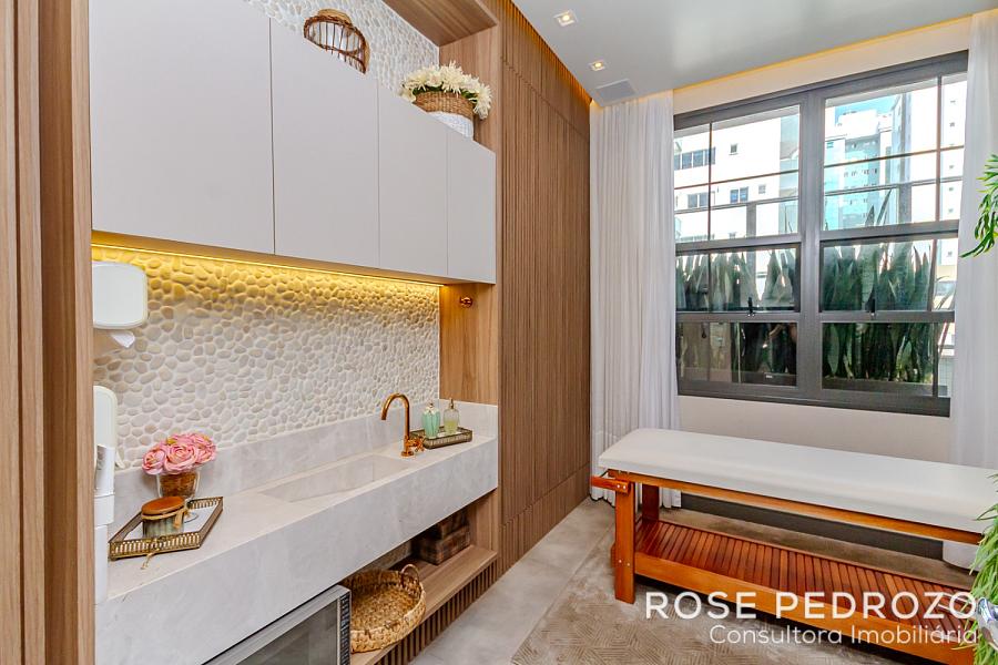 Apartamento no Edifício Windsor Village à venda em Balneário Camboriú — foto 28