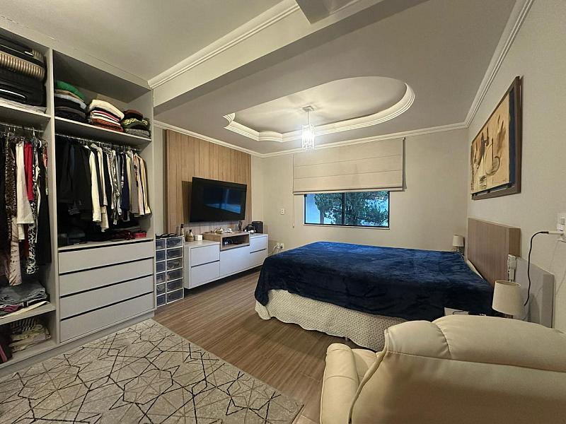 Casa no Saguaçu — foto 29