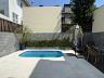Casa semimobiliada com piscina no Condom�nio Igua�u 7