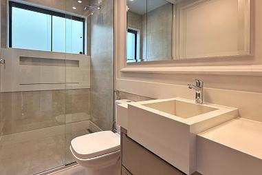 Sobrado Neoclássico Condomínio Iate Clube