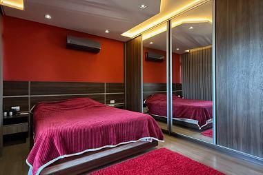 Sobrado com 3 quartos à venda, 324m², 5 banheiros, 2 garagens - Loteamento Residencial Mac Knight - Santa Bárbara D'oeste