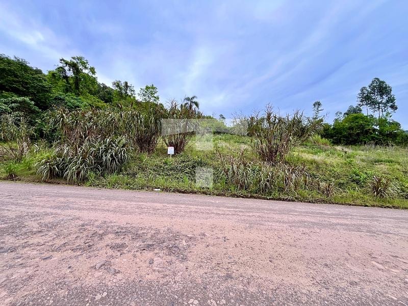 CH�CARA COM VISTA 1