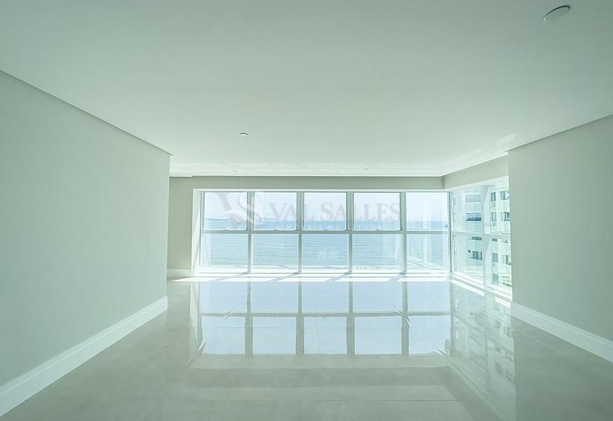 Simplesmente o ONE TOWER magnifico e deslumbrante, conforto e lazer 1