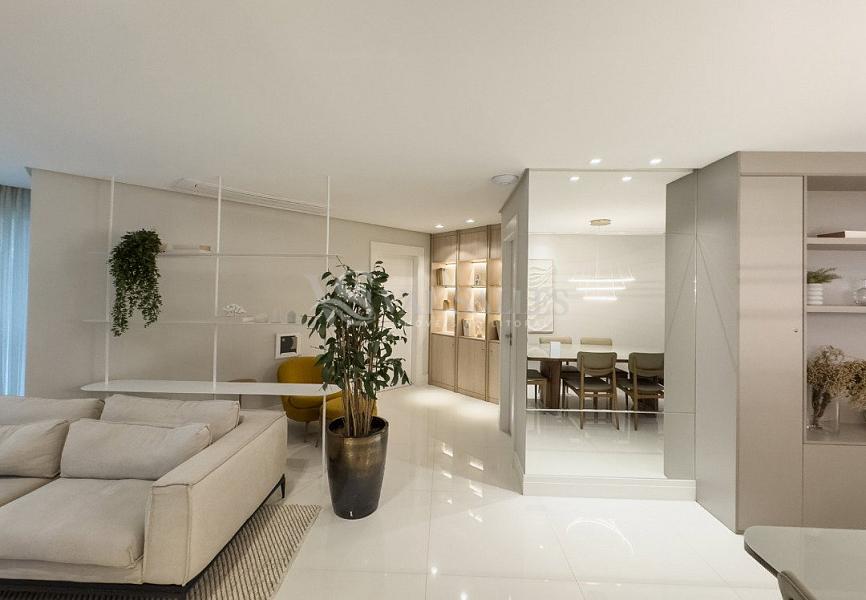 Sofistica��o e vista privilegiada em Balne�rio Cambori� 1