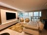 Luxo e Exclusividade Frente-Mar na Barra Sul 6
