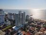 Seu novo conceito em morar bem, 80 metros da praia, frente mar, piscina, 3 dormitorios. Puro luxo e 2