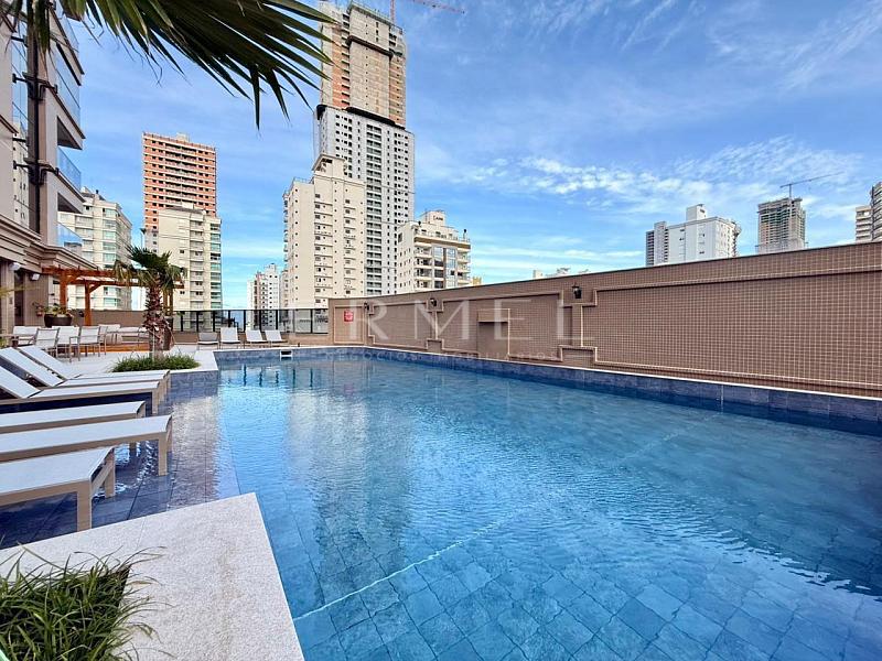 Apartamento 02 Su�tes no Centro de Itapema 12