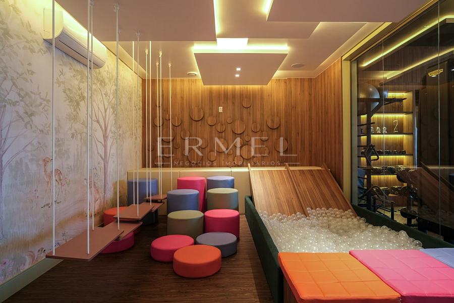 Apartamento 04 Su�tes no Centro de Itapema 26