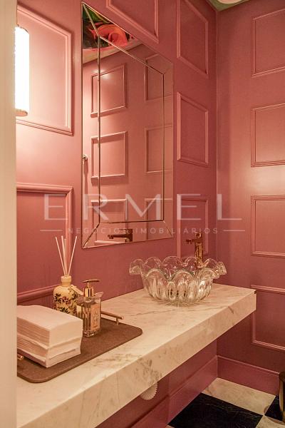 Apartamento 04 Su�tes no Centro de Itapema 45