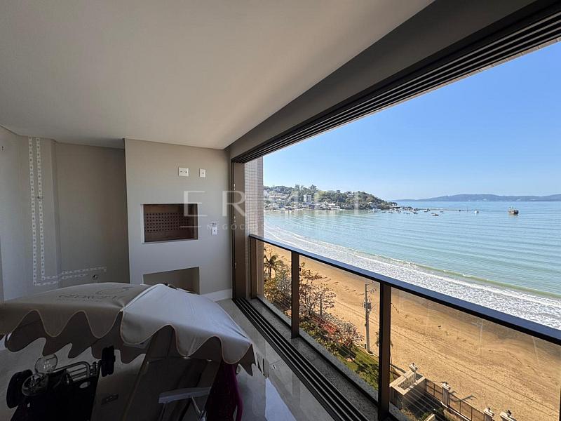 Apartamento 04 Su�tes no Centro de Itapema 6
