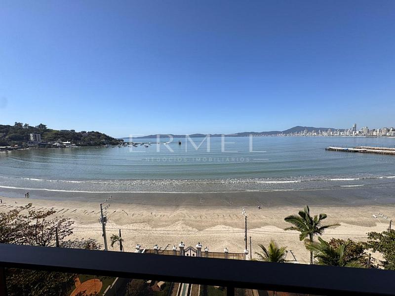 Apartamento 04 Su�tes no Centro de Itapema 15