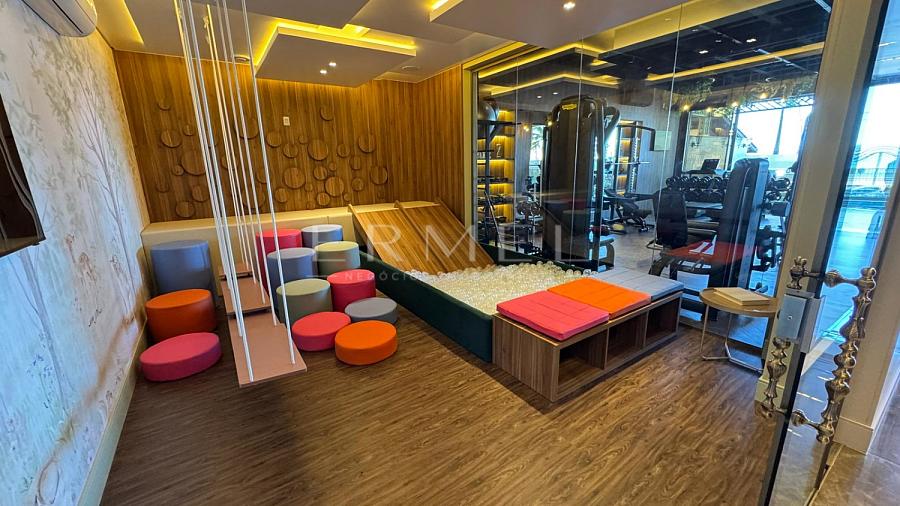 Apartamento 04 Su�tes no Centro de Itapema 41