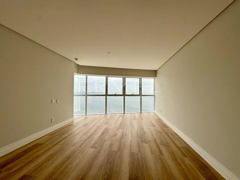 Apartamento 04 Su�tes no Centro de Balne�rio Cambori� 20