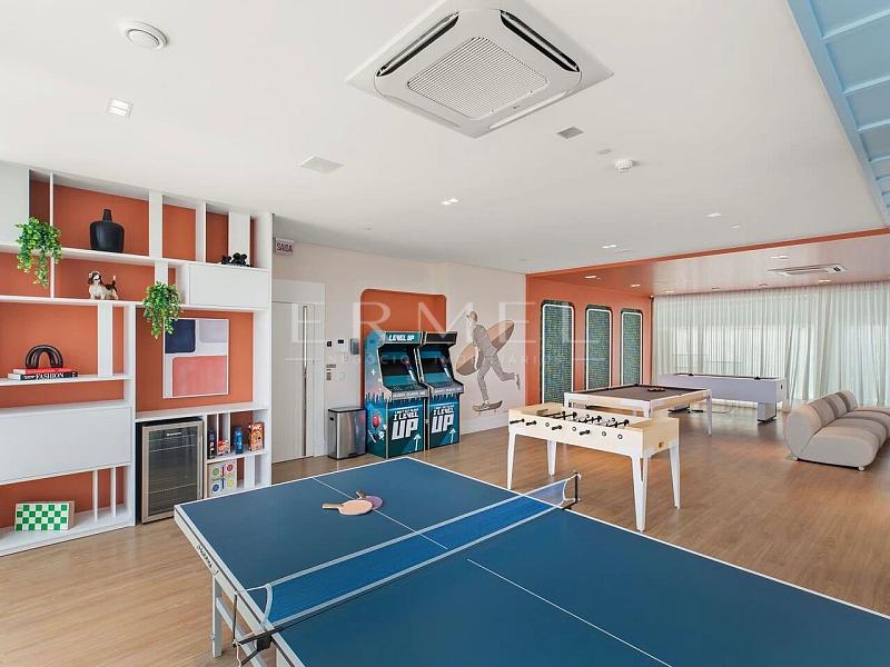 Apartamento 04 Su�tes no Centro de Balne�rio Cambori� 46