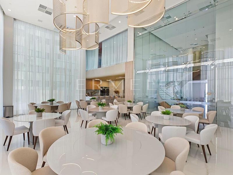 Apartamento 04 Su�tes no Centro de Balne�rio Cambori� 59