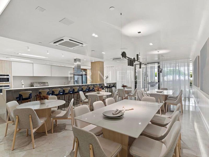 Apartamento 04 Su�tes no Centro de Balne�rio Cambori� 62