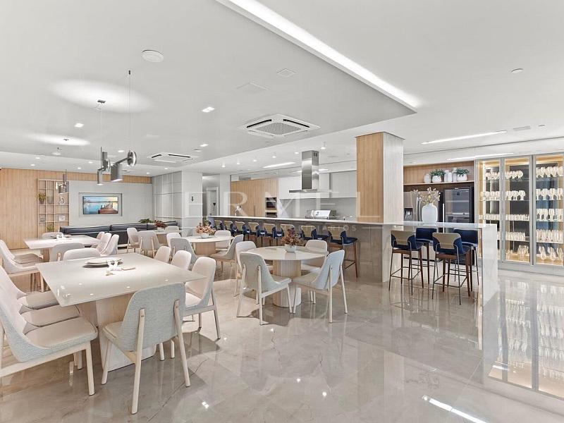 Apartamento 04 Su�tes no Centro de Balne�rio Cambori� 63