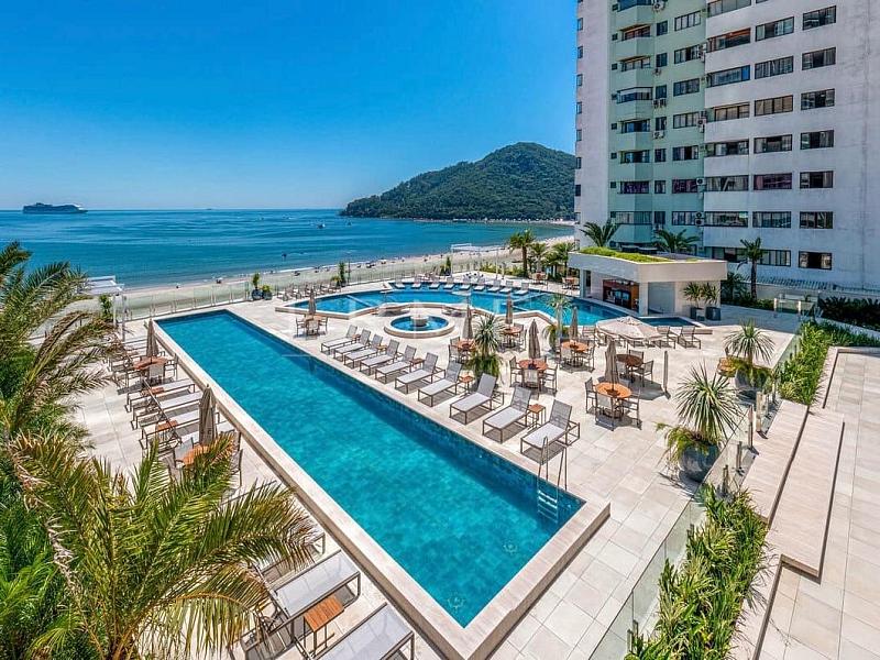 Apartamento 04 Su�tes no Centro de Balne�rio Cambori� 3