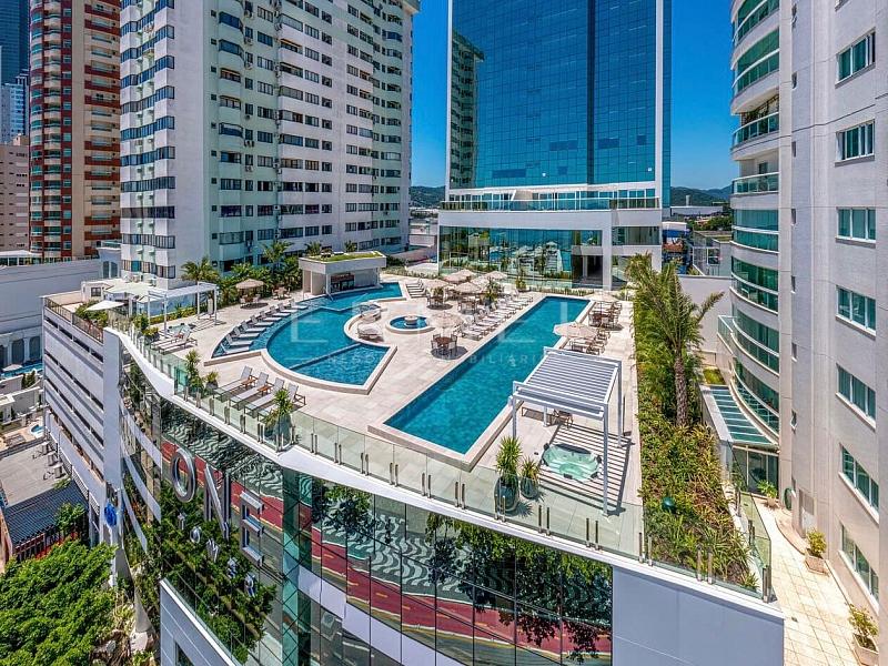 Apartamento 04 Su�tes no Centro de Balne�rio Cambori� 4