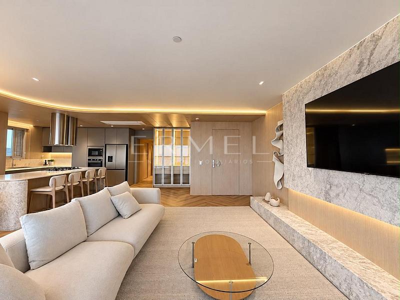 Apartamento 04 Su�tes no Centro de Balne�rio Cambori� 5