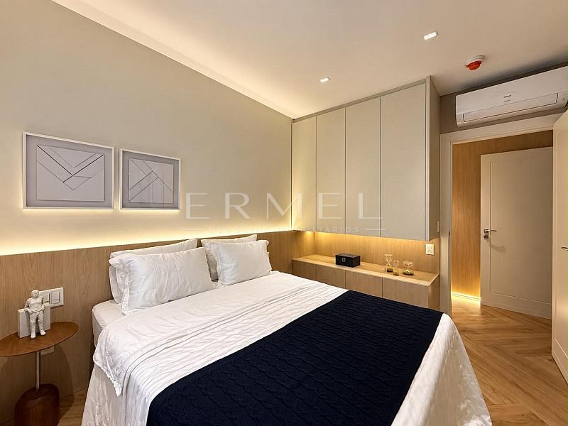 Apartamento 04 Su�tes no Centro de Balne�rio Cambori� 14