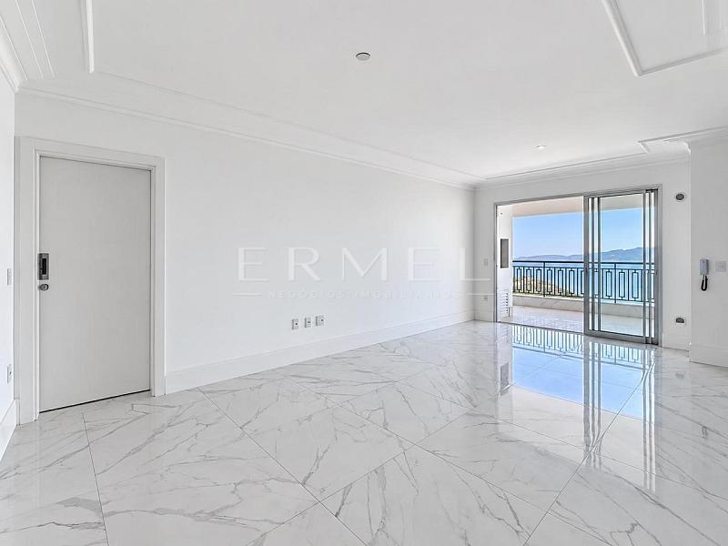 Apartamento 03 Su�tes no Centro de Balne�rio Cambori� 8