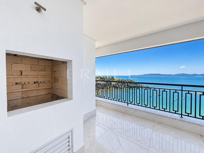 Apartamento 03 Su�tes no Centro de Balne�rio Cambori� 1