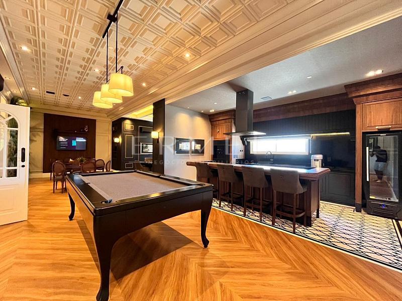 Apartamento 03 Su�tes no Centro de Balne�rio Cambori� 20