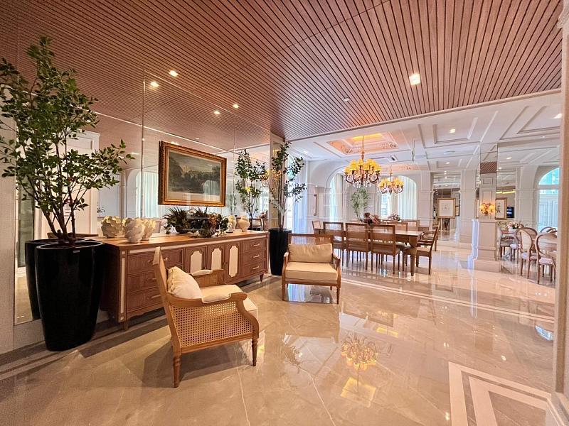 Apartamento 03 Su�tes no Centro de Balne�rio Cambori� 22